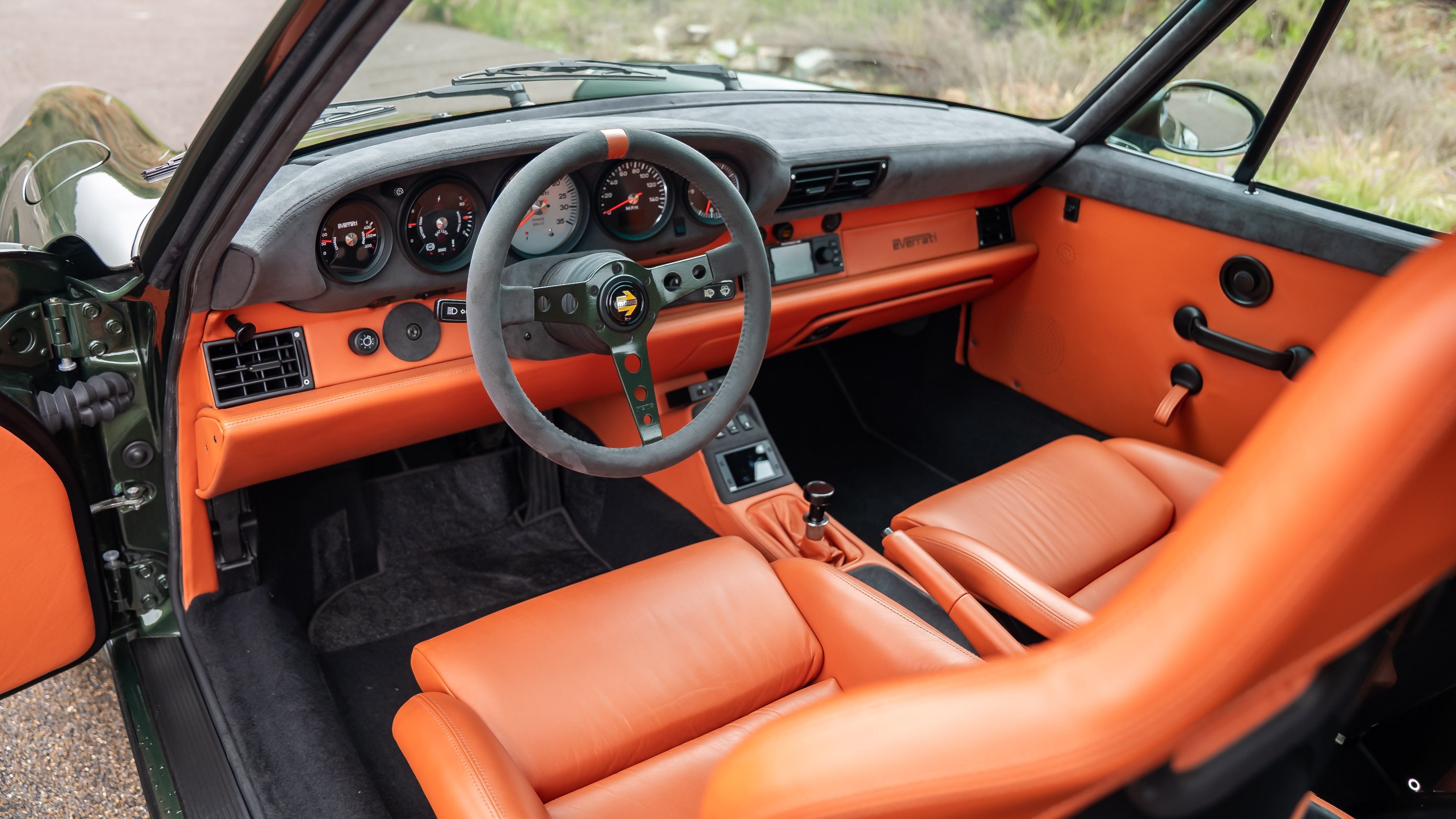 Porsche 911 by Everrati 