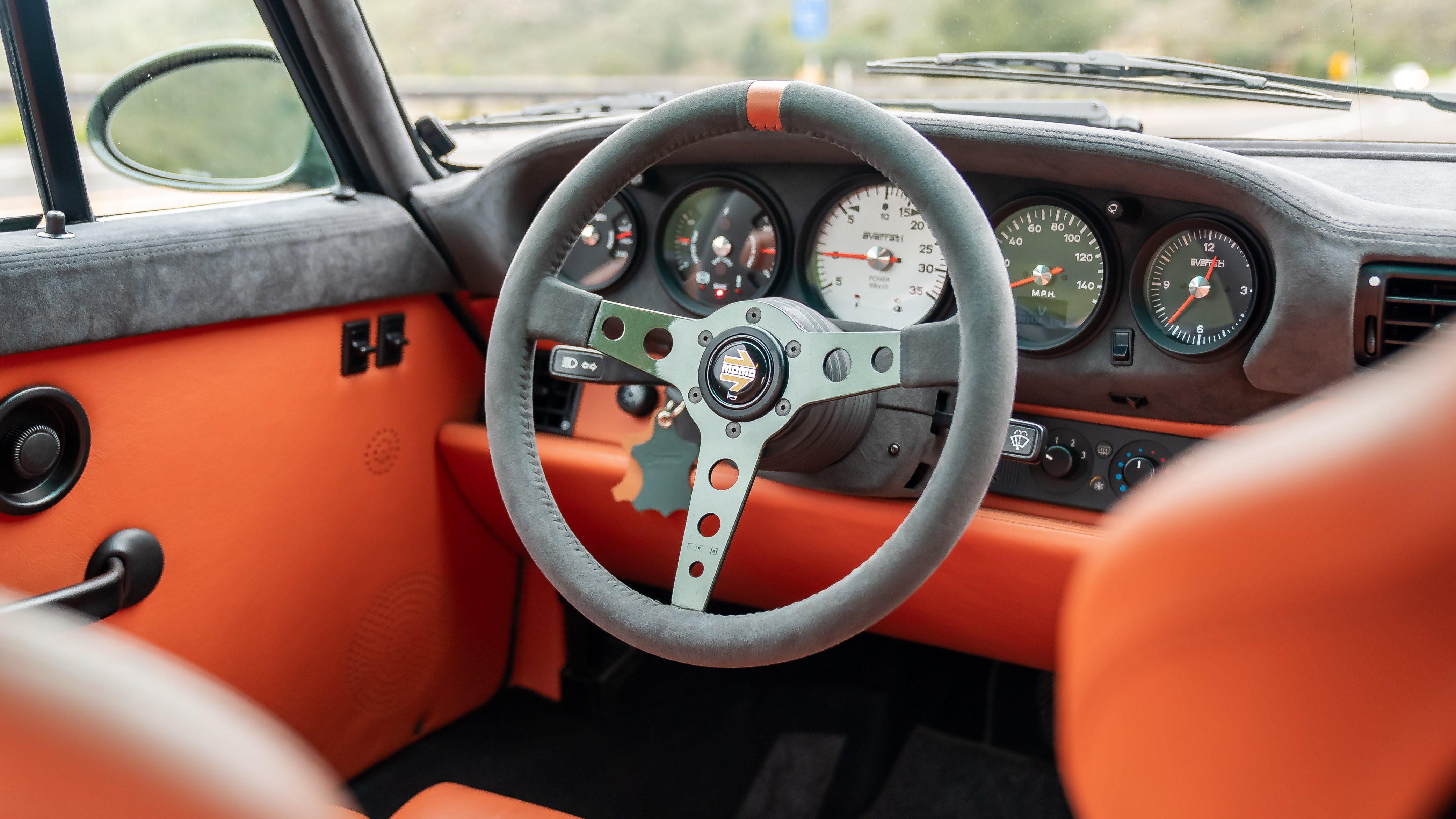Porsche 911 by Everrati 