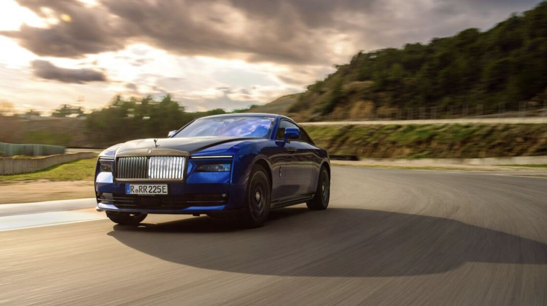 The 2025 Rolls-Royce Black Badge Spectre